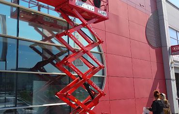 Ножничные подъемники Arlift: виды, характеристики, руководства